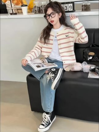 #女童开衫外套#女童穿搭#时尚洋气穿搭#女童毛衣开衫#好穿又好看@巨量千川