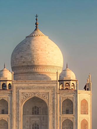 商谨在印度与湿婆签下契约,陷入七日轮回,只为永远陪着沈叙。音频@薄池 @稚水🫧『秦琅』 #shiva#商谨#沈叙#be