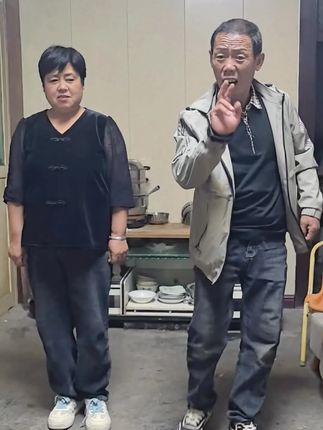 吃完饭,唱一段,开心快乐陪老伴#蒲剧名家名段 #快乐是一种心态开心就是幸福 #谁说戏曲不抖音 @我要上热门🔥涨粉 @抖音小助手