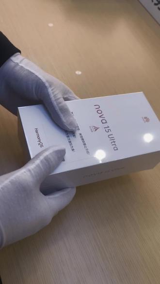 Nova15拆箱激活 华为nova系列最新Nova15拆箱激活视频,欢迎大家评论区来讨论!#华为手机 #华为手表 #华为nova12 #华为nova
