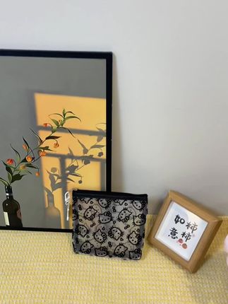 出门再也不用大包小包的带化妆品了,这个补妆包全部搞定#好物推荐🔥