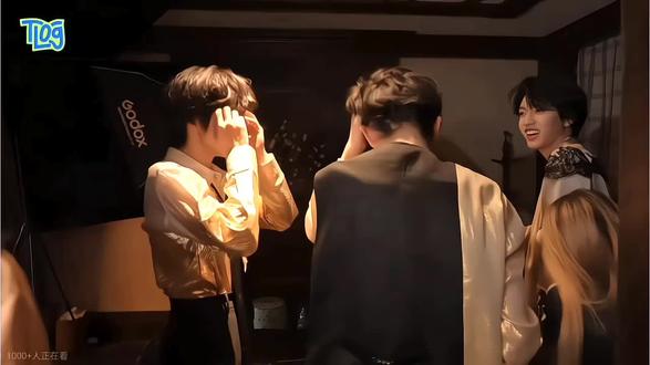 “解开对方的手机”#桂恒#张桂源陈奕恒cp #桂恒真情侣