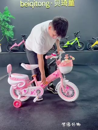 #儿童车 #萌娃骑车 #儿童自行车 #自行车 #童车
