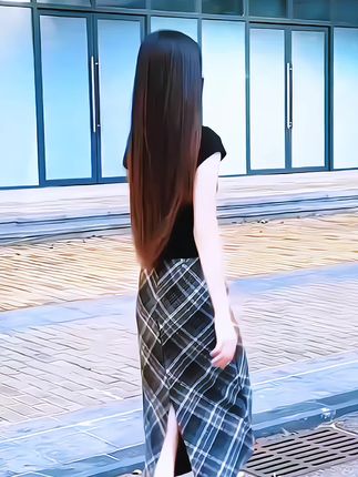 时尚洋气显瘦毛呢格子纹半身裙#优雅气质 #清纯甜美 #穿搭 #时尚潮流穿搭 #穿出自己的风格