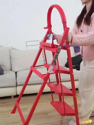 #红色梯子 #梯子 #折叠梯子