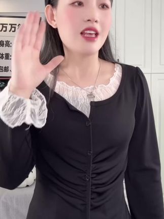 #视频同款#洋气十足 【现货】胖mm秋季显瘦遮肉蕾丝拼接上衣黑色假两件正肩长袖08001#品质女装 #洋气上档次 @上热门🔥🔥🔥