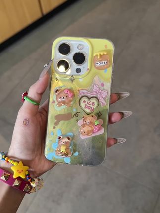 🐻被这手机壳可爱到原地转圈圈!这个立体🐻手机壳必须分享!#艾特你的好朋友 #手机壳推荐 #这个手机壳真的长在我心巴上了#无限回购的宝藏单品