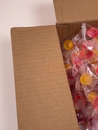 一口爆浆,果汁四溢!这款软糖简直是味蕾的狂欢🎉,甜而不腻,超满足~#好物推荐 #零食分享