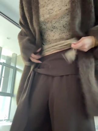 气质辣妹宽松遮胯阔腿裤女早秋新款设计感高腰绑带松弛感休闲裤#气质穿搭#辣妹风#设计感穿搭#休闲裤#早秋穿搭