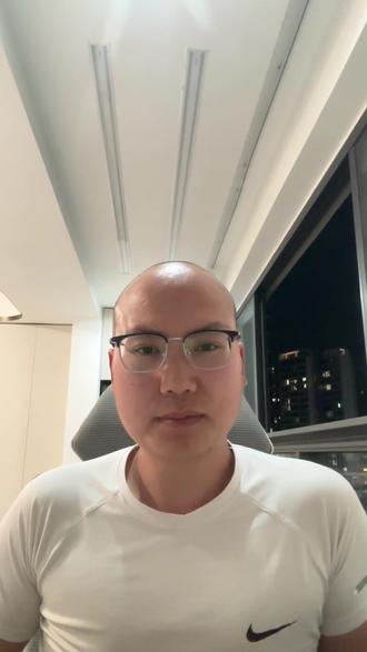 关于傲慢与偏见的原文开头联想