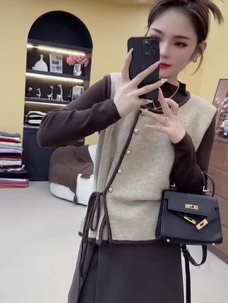#穿搭女装 #时尚搭配 #时尚气质穿搭 #休闲百搭##强烈推荐
