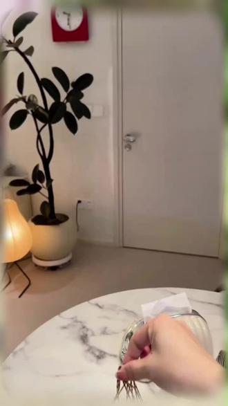 端午节、儿童节必入好物!端午香囊挂件,天然艾草填充。 拍一发六的端午香囊来啦!艾草填充随身带,精致刺绣图案超清晰,复古挂绳配玉珠流苏,小而美细节拉满,送娃送朋友都合适~#好物推荐 #手机挂绳 #手机挂件 #端午节 #端午香囊