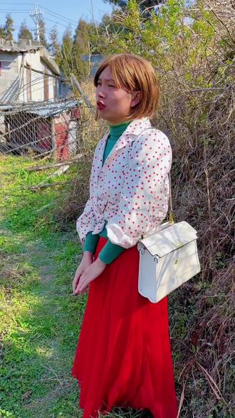 大坨和花花玩游戏 #小油花 #大王来抓我呀