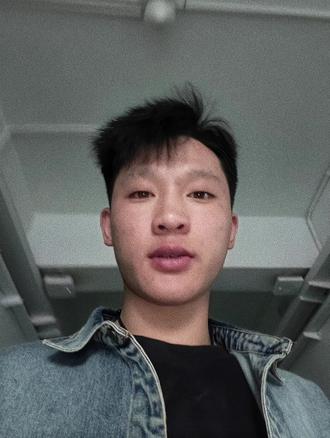 你是饮了风的马,我只是那片草原。