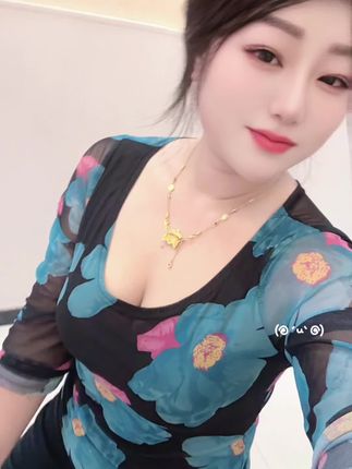 七八个女人,一个大D男人都没有😂😂