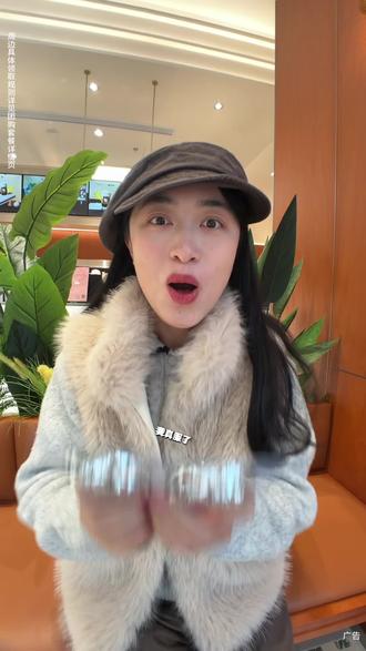 这次真逃不过了!为了自嘲熊周边,也得去茉莉奶白喝针王草莓系列 #茉莉奶白 #茉莉奶白自嘲熊联名 #针王草莓系列 #茉莉奶白针王草莓大福 #茉莉奶白针王草莓