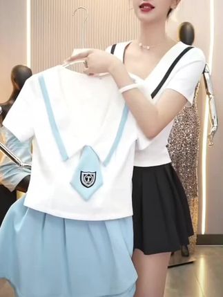 2025年新款短袖辣妹学院风性感显瘦时尚套装足疗技师工作服短裙#新款上新 #套装 #谁穿谁好看
