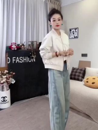 秋季新款休闲百搭时尚上衣女短款简约宽松外套秋季女外套