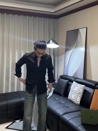 #极简主义 这条牛仔裤,我真的爱了,出门在外气质真的给我顶上来了!