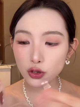 #平价彩妆 #学生党好物推荐 #眼影盘 #眼影盘推荐