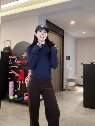 #秋季穿搭 #灯芯绒 #显瘦百搭#简约时尚#百搭神裤