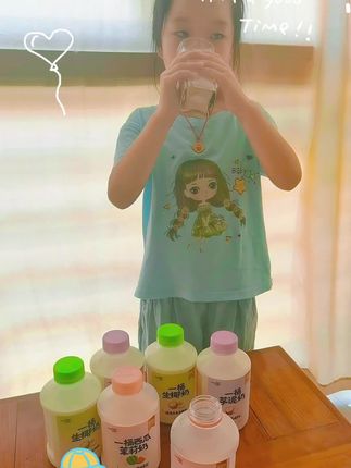 这款西瓜茉莉奶也太好喝了吧,一桶奶喝着也更满足#牛奶 #清凉一夏 #一鸣真鲜奶吧 #一鸣 #营养健康