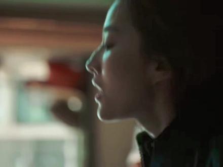 全网都在传有三部短剧拍的时候把女主都亲懵了 #热门短剧 #追剧在抖音 #亲嘴