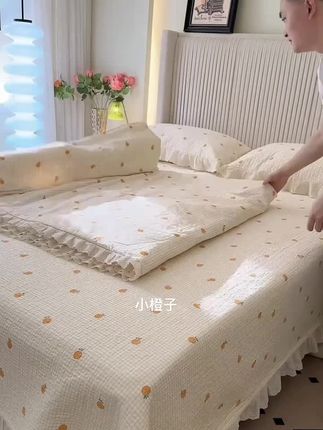 纯棉床盖三件套铺在床上,不用再打理床品,还整洁,吸汗透气不沾身,主要特别漂亮#好物推荐🔥 #面料柔软舒适 #夏季必备