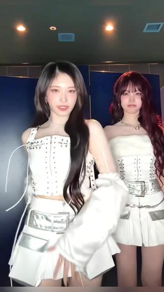 爱豆们cha的滑溜溜海豹舞是什么#kpop #kany #滑溜溜 #背单词