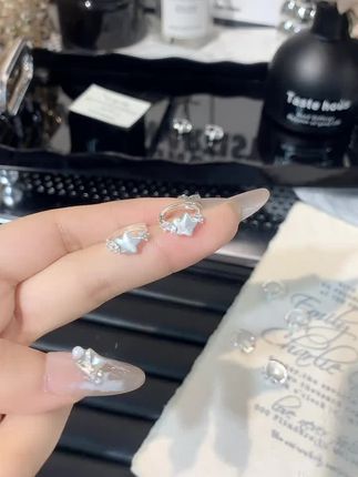 百搭时尚小耳扣 #耳扣 #女人喜欢饰品 #时尚饰品 #超好看 #爱了爱了