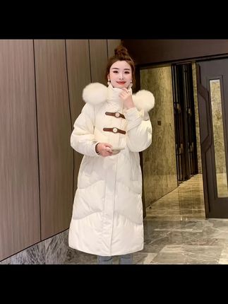 YAYA/鸭鸭【设计师联名】鸭鸭羽绒服时尚女中长款保暖狐狸毛领女士#冬天必备款 #时尚百搭羽绒服外套