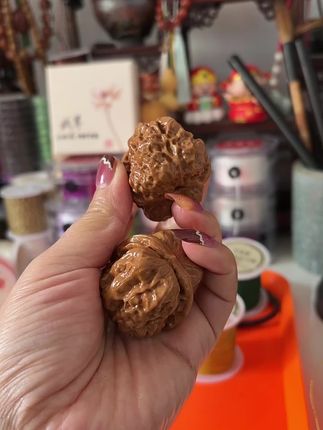 文玩刷子迷你碳灰硼竹炭灰羊毛刷金刚核桃橄榄核清理保养包浆上色#手艺人在抖音 #创作者扶持计划 #原创视频