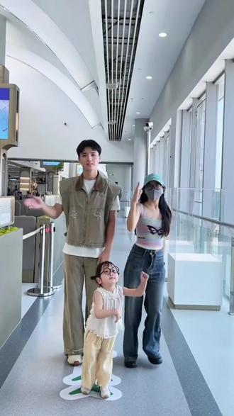 放弃三亚了!带娃去25度的崇左+涠洲岛追鲸鱼,看跨国大瀑布,住蘑菇屋别墅过暖冬啦!#崇左 #涠洲岛 #带娃旅行 #看世界 #旅行推荐官