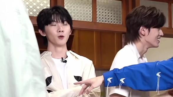 在受人欺负的时候总是听见水手说#在受人欺负的时候总是听见水手说 #时代少年团