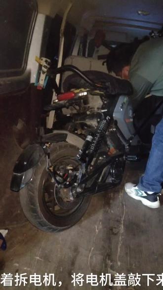 全顺中置3000w电机维修,更换轴承