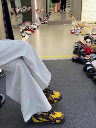 超帅的#今日新款推荐店内实拍 #今日新款推荐总有一款适合你 #她家鞋子质量好还不贵
