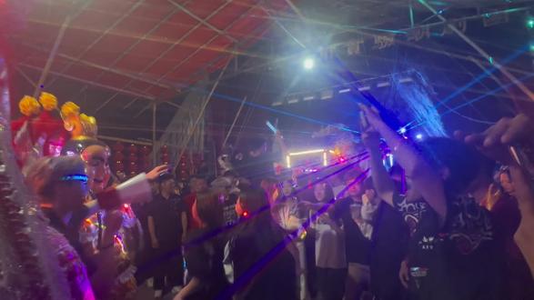 广东云七村游神
比夜总会还嗨