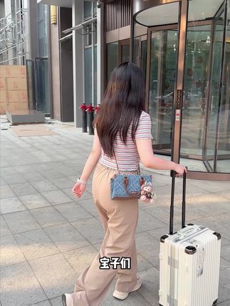 出差旅行住酒店的宝子们别着急躺,#消毒喷雾随手喷一喷再也不用担心酒店卫生问题#方便又省心#女生必备#卫生间好物#公共场所