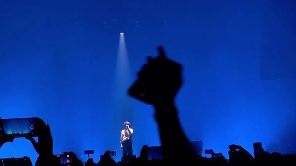 是谁还在怀念开门...#门尼 #门尼开门巡演#念念