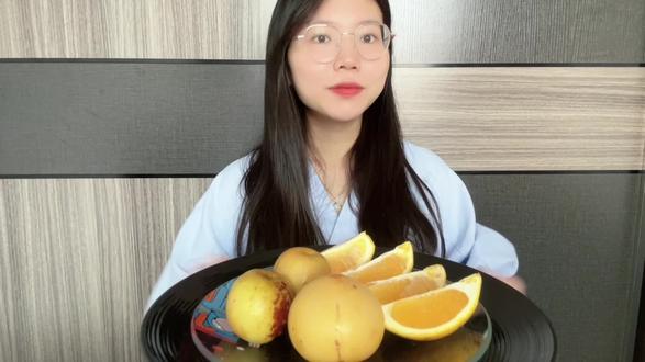 今天是个好日子呀 希望在今天结婚的所有新人 未来生活甜甜蜜蜜开开心心💕💕我吃个水果盘哈 #吃货日常 #我爱吃水果 #美食 #日常分享 #放假 @DOU+小助手