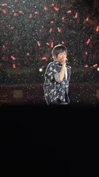 『春天的呐喊』
北京的春天,呐喊的结果,是漫天的柳絮
辛苦你了,吃了一嘴毛毛的🐱🥕
#春天的呐喊#北京柳絮#五月天#阿信 #陈信宏