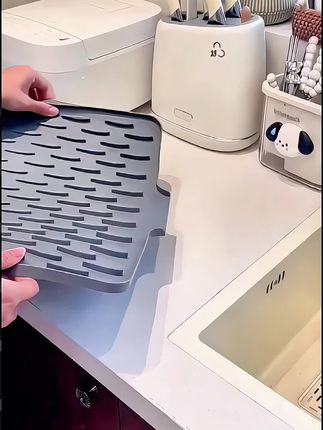 洗碗池硅胶垫餐具台面斜坡硅胶沥水厨房防烫隔热锅垫加厚垫子#硅胶沥水垫 #厨房好物