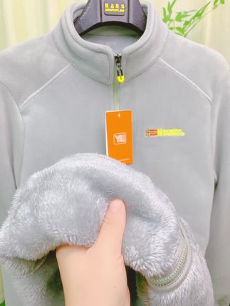 怕冷的冬天怎么能没有加厚奥粒绒外套呢#源头实力厂家 #品质男装 #源头实力厂家 #面料柔软舒适 #保暖又好看