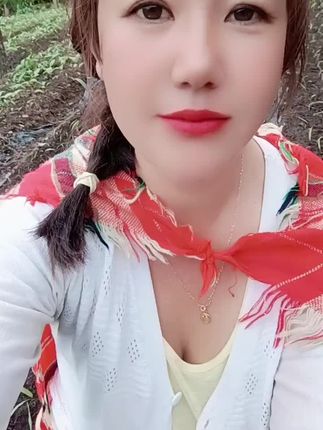 爱姐姐的,来,姐姐种白芨养你🤣🤣