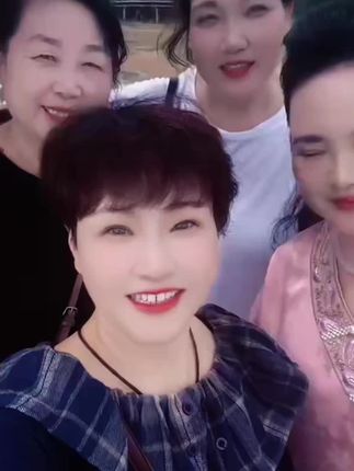: 梦里有你 心里有你 脑海中有你 唯独生活中没有你