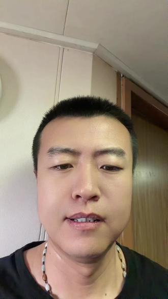 股市已经变态了,不适合散户们生存啦,赶紧跑吧,兄弟们!#金融常识