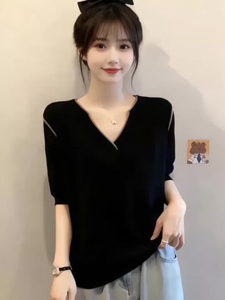 #高级感穿搭 #百搭t恤 #百搭显瘦 #内搭外穿都好看 #时尚减龄穿搭