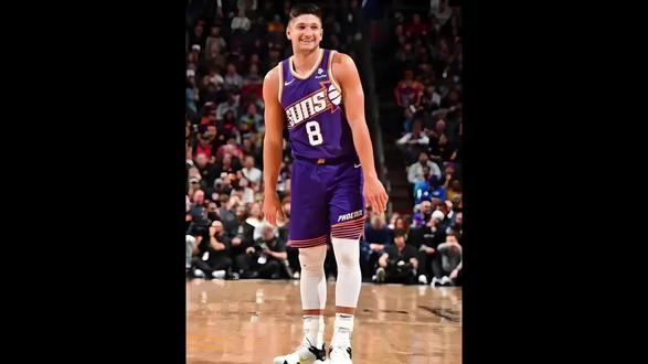 #亚历山大sga#雷霆vs太阳 #格雷森阿伦
阿伦脏动作把sga吓成表情包,sga:“我都拿mvp了,还没见过这场面”