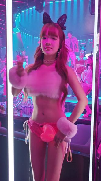 万一她是好女孩呢#甜妹 #完美身材#羞涩