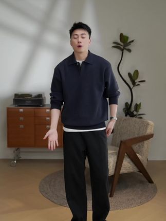 宝子们😎YIHAO STUDIO秋冬男士老钱风针织衫绝啦!羊毛混纺超软糯,质感爆棚。简约设计超高级,单穿叠搭都超可👏   #YIHAOSTUDIO #老钱风针织衫 #男士秋冬毛衣 #羊毛混纺 #高级感穿搭